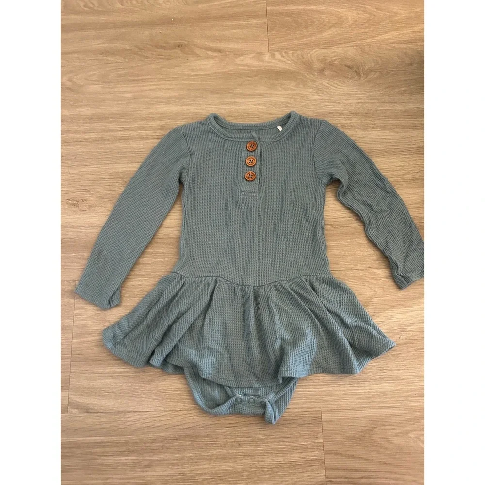 Posh Peanut 2T Blue Waffle Knit Long Sleeve Bodysuit Dress Henley Thermal Snaps